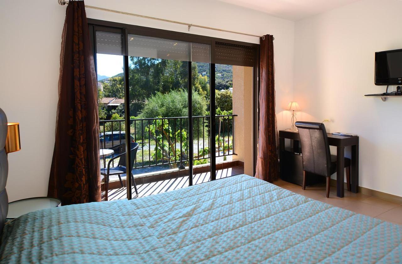 Hotel L'Alivu 갈레리아 외부 사진